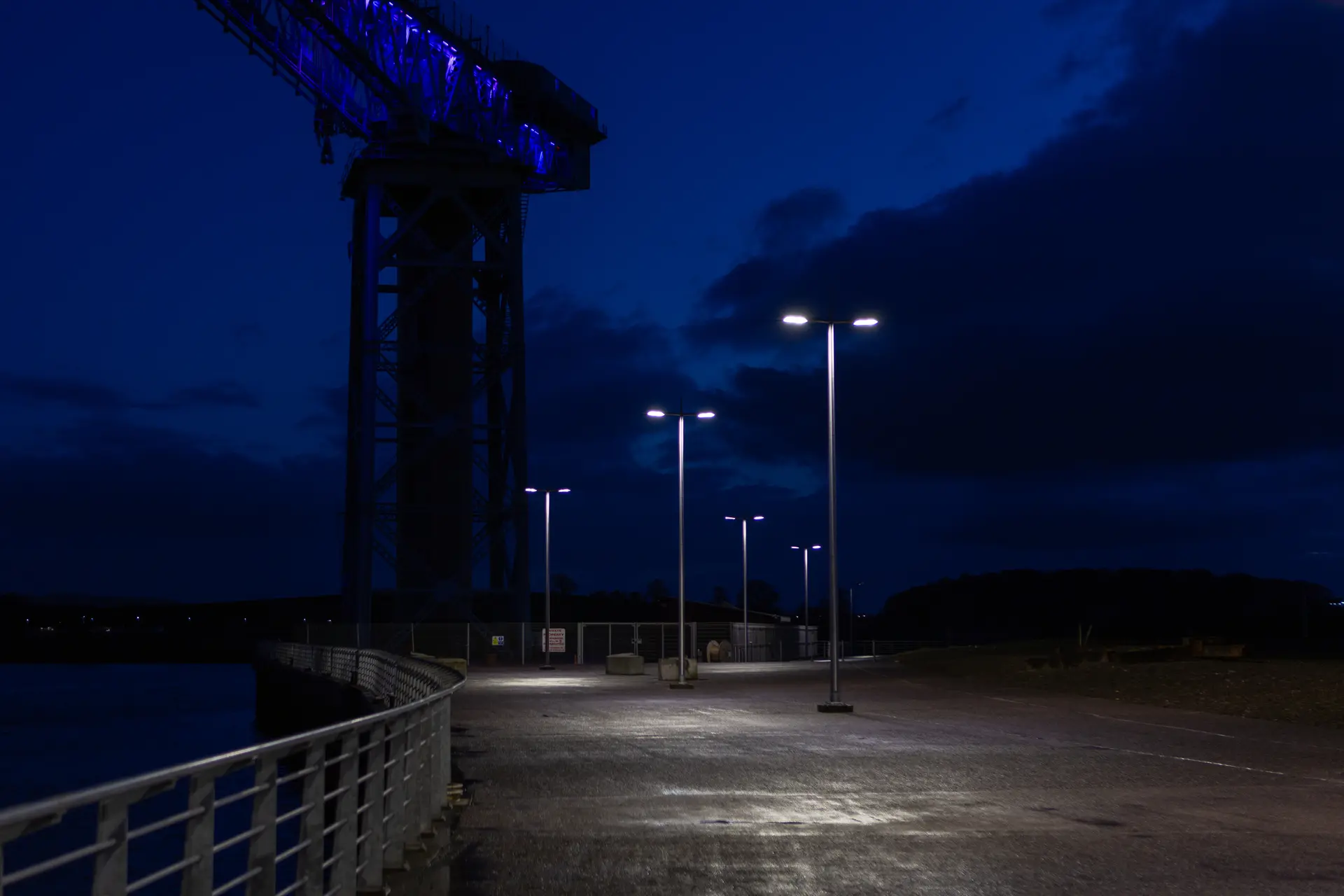Dyana Aesthetic Street Lantern | Thorn Lighting