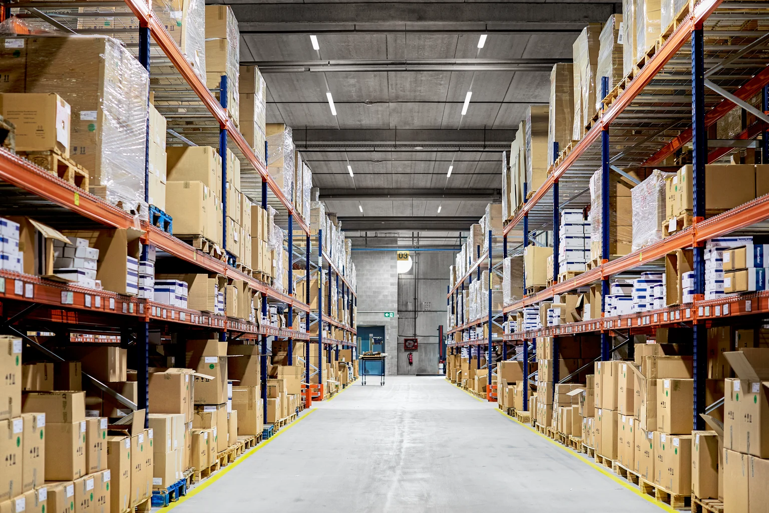 Luminaire protégé Aquaforce pour l'industrie par Thorn Lighting