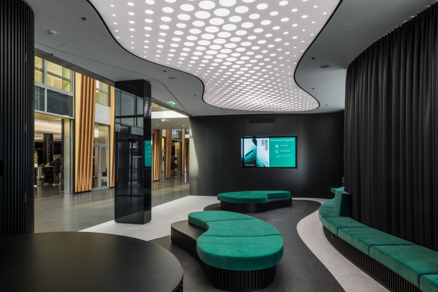 IZD Tower Vienna – visionary lighting solution by Zumtobel