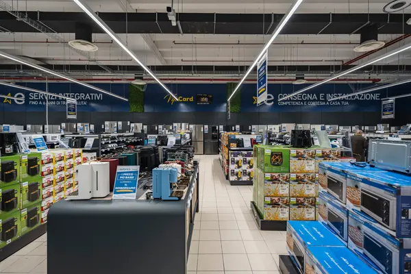 Euronics store Italy being illuminated by Contus from Thorn Lighting