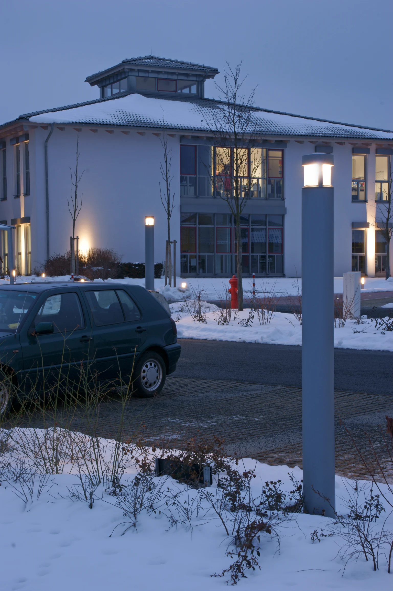 Cesar Stroll Bollard by Thorn Lighting