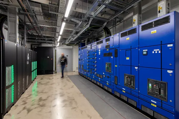 Klaslokaal in de Swan School wordt verlicht door paneelarmaturen voor binnen