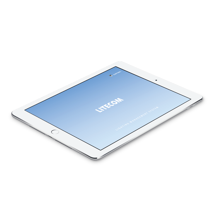 Das Tablet-Display ist hell beleuchtet und zeigt eine klare, gut lesbare Anzeige. Die Lichtverhältnisse ermöglichen eine kontrastreiche Darstellung des Bildschirminhalts.