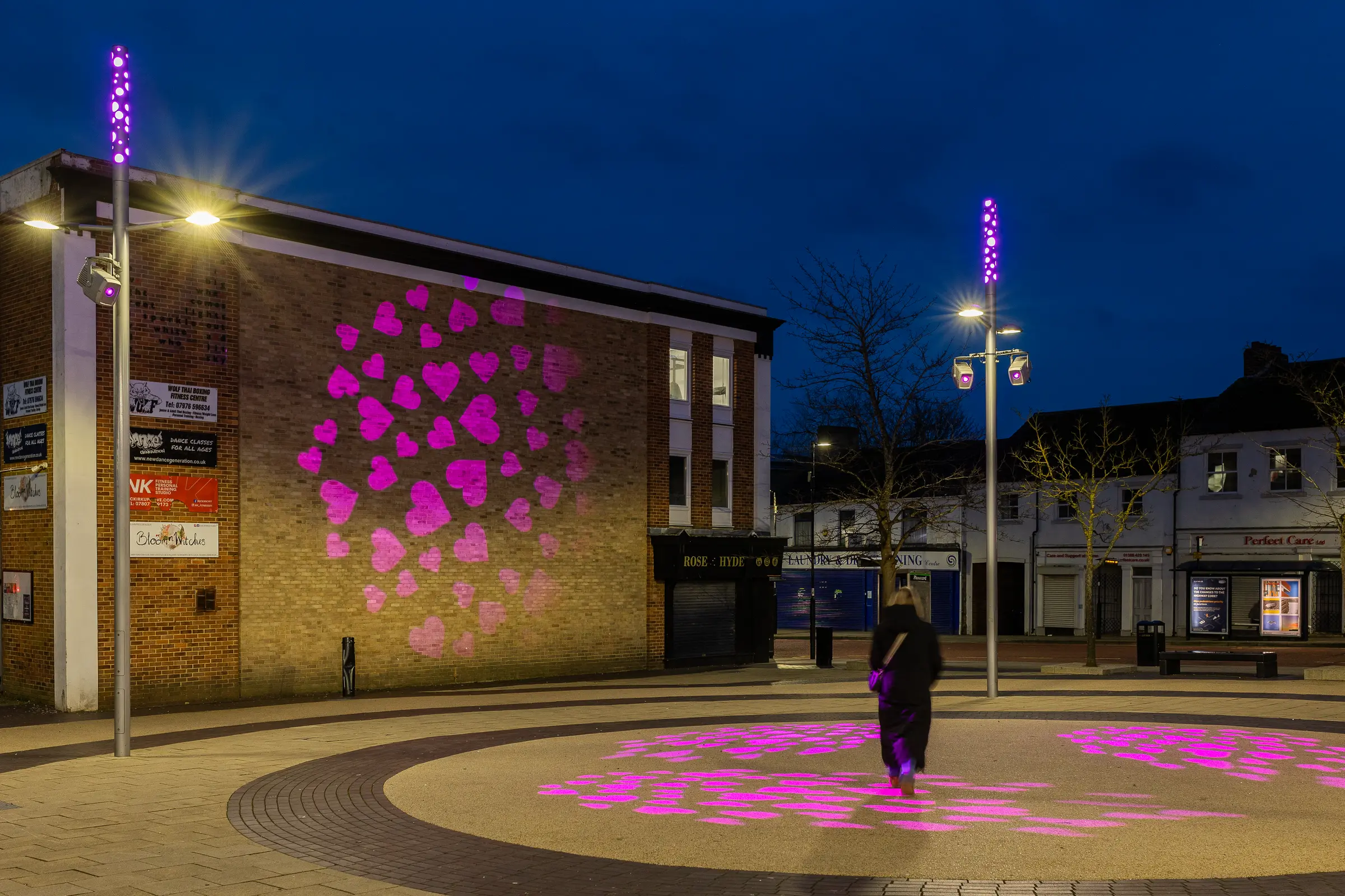 Illuminazione che trasforma: Supportare la rigenerazione del centro città nella contea di Durham