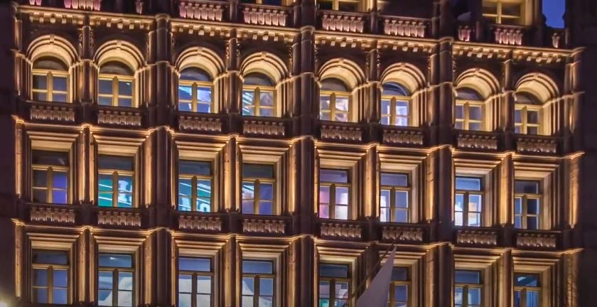 Connected UrbaSens Scene using a light graze on a New York City architectural building window infill