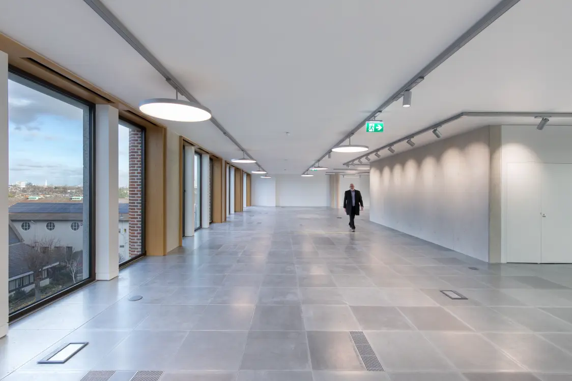 247 Wimbledon The Broadway - Office