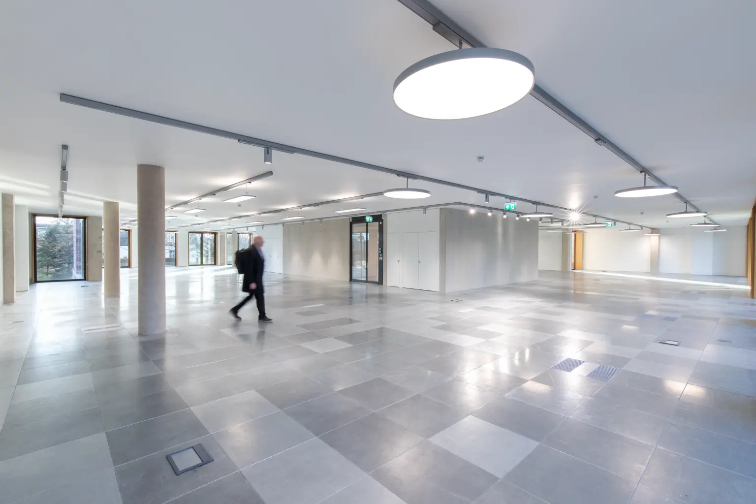 247 Wimbledon The Broadway - Office