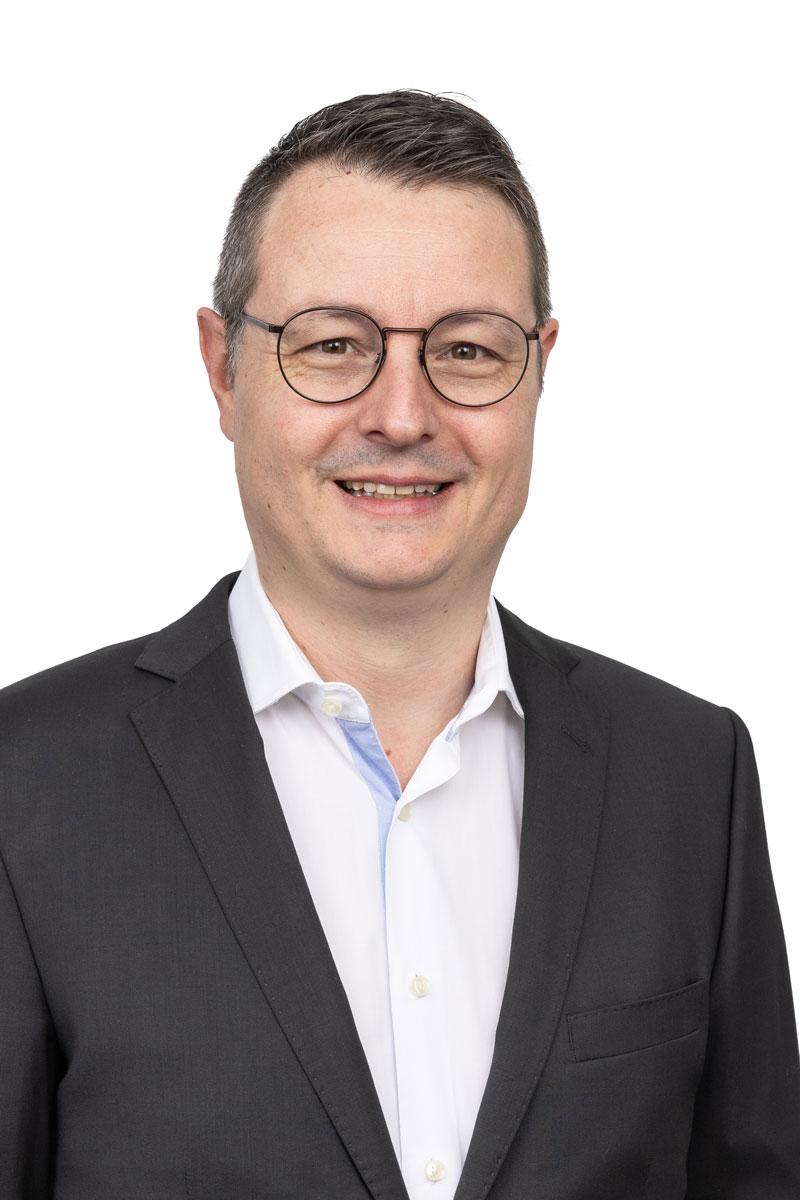 Portraitfoto von Reto Huber