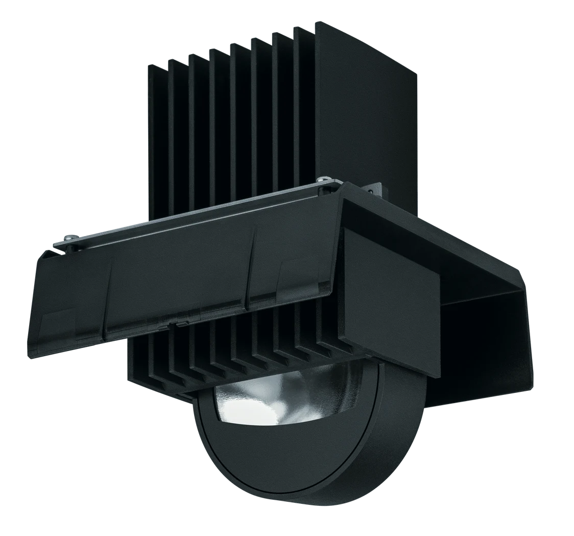 Il faretto INTRO LC offre un'illuminazione precisa e direzionale in un design moderno con un corpo nero.