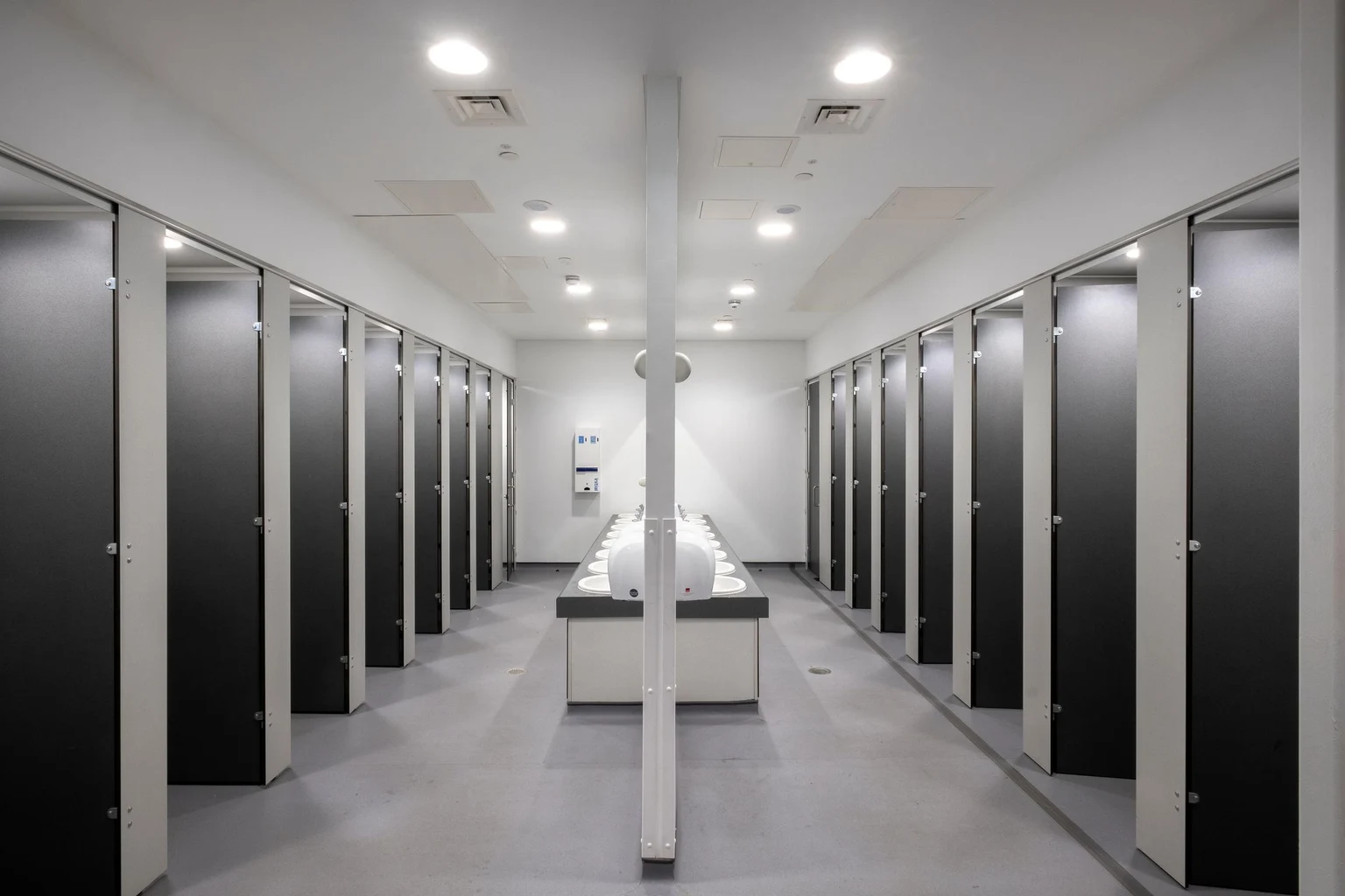 Cetus LED-Downlight für vielfältige Anwendungen von Thorn Lighting