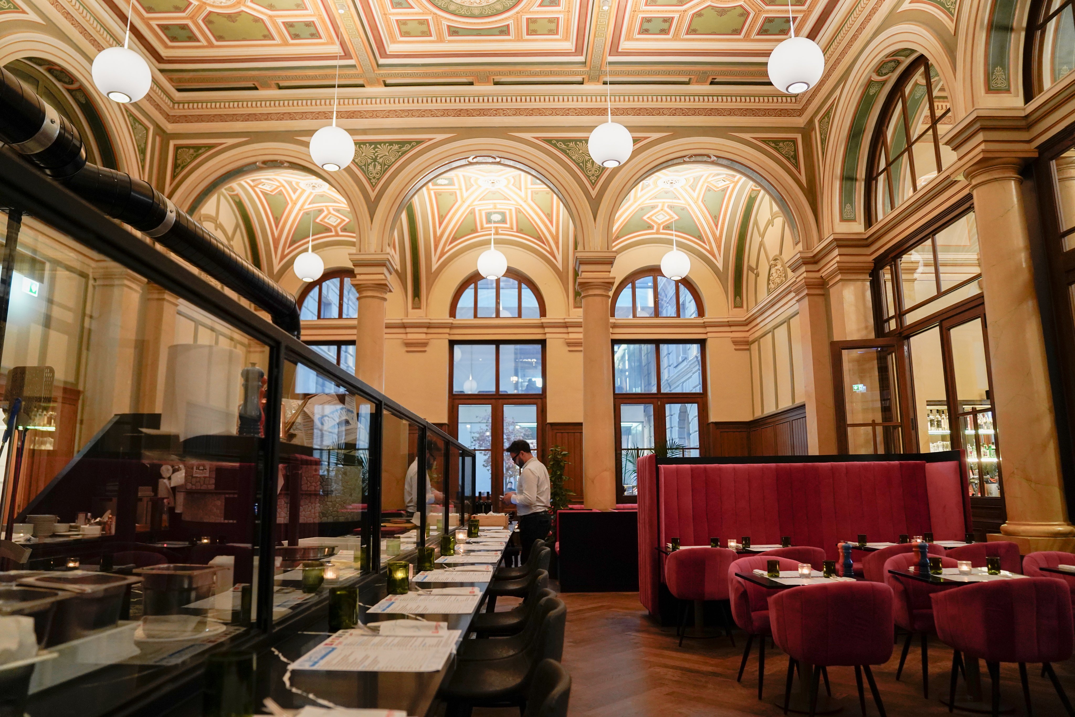 Intérieur du restaurant San Gennaro, à la gare centrale de Zurich.