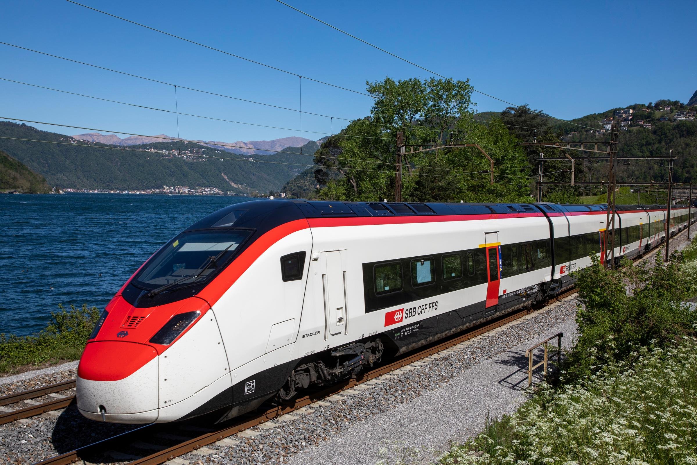 Auffahrt und Pfingsten: Mehr Züge durch den Gotthard und zusätzliche Sitzplätze