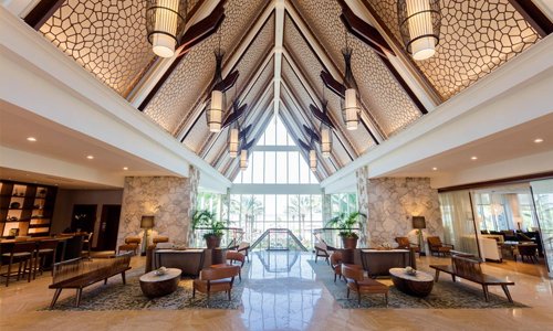advisor-summit-lobby