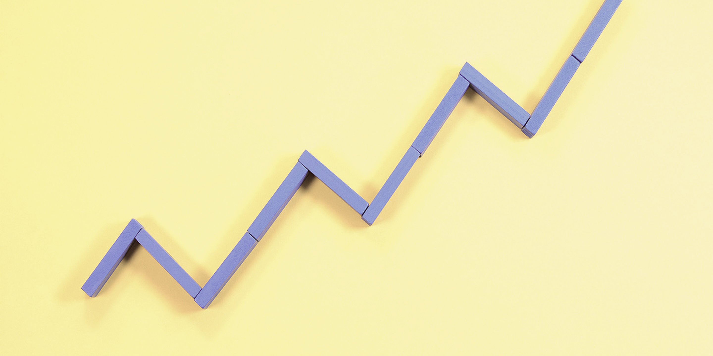 colored pencils arranged in a starburst