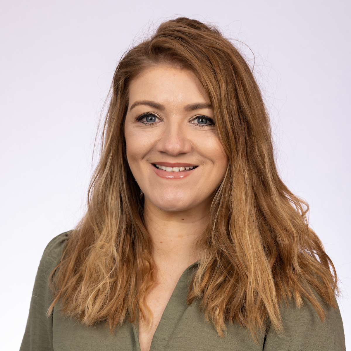 Headshot of Kirsty Morgan, Assistant Portfolio Manager, Commercial team