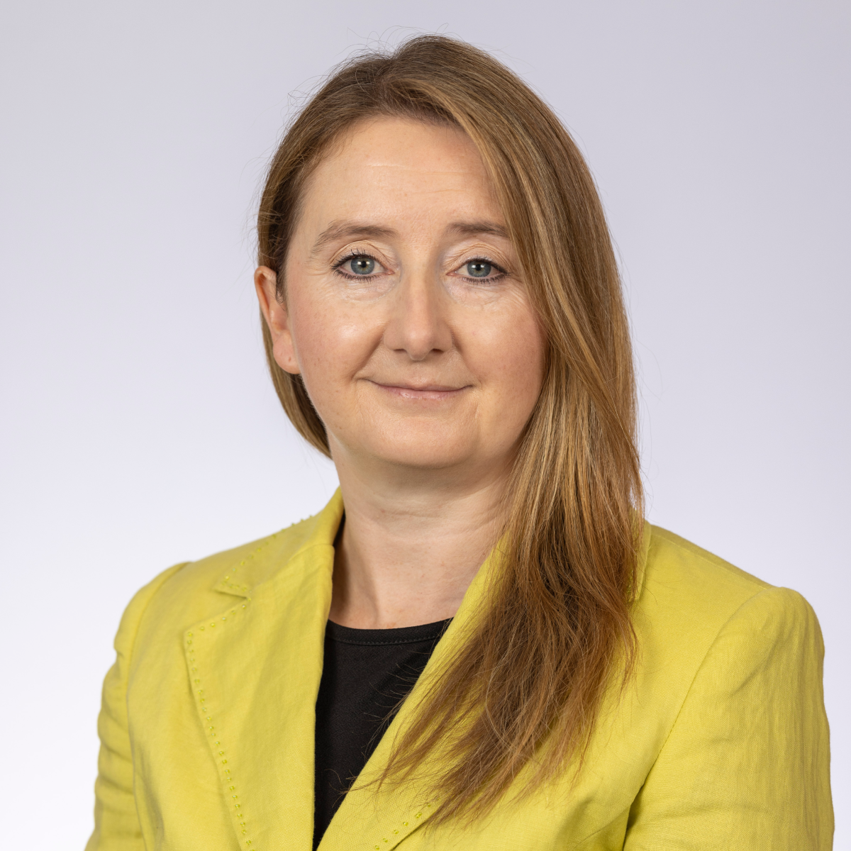 Headshot of Sarah Lavender Relationship manager, commercial team