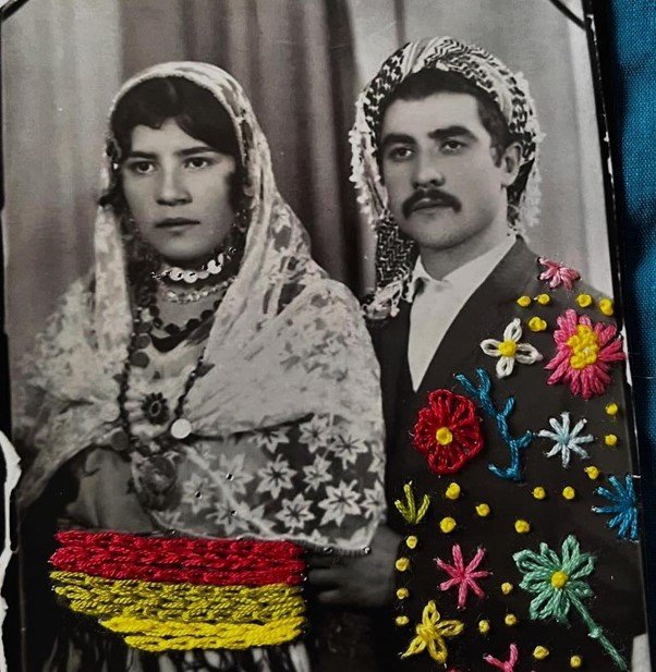 Buurtverhalenvertellers: Familiefoto's borduren