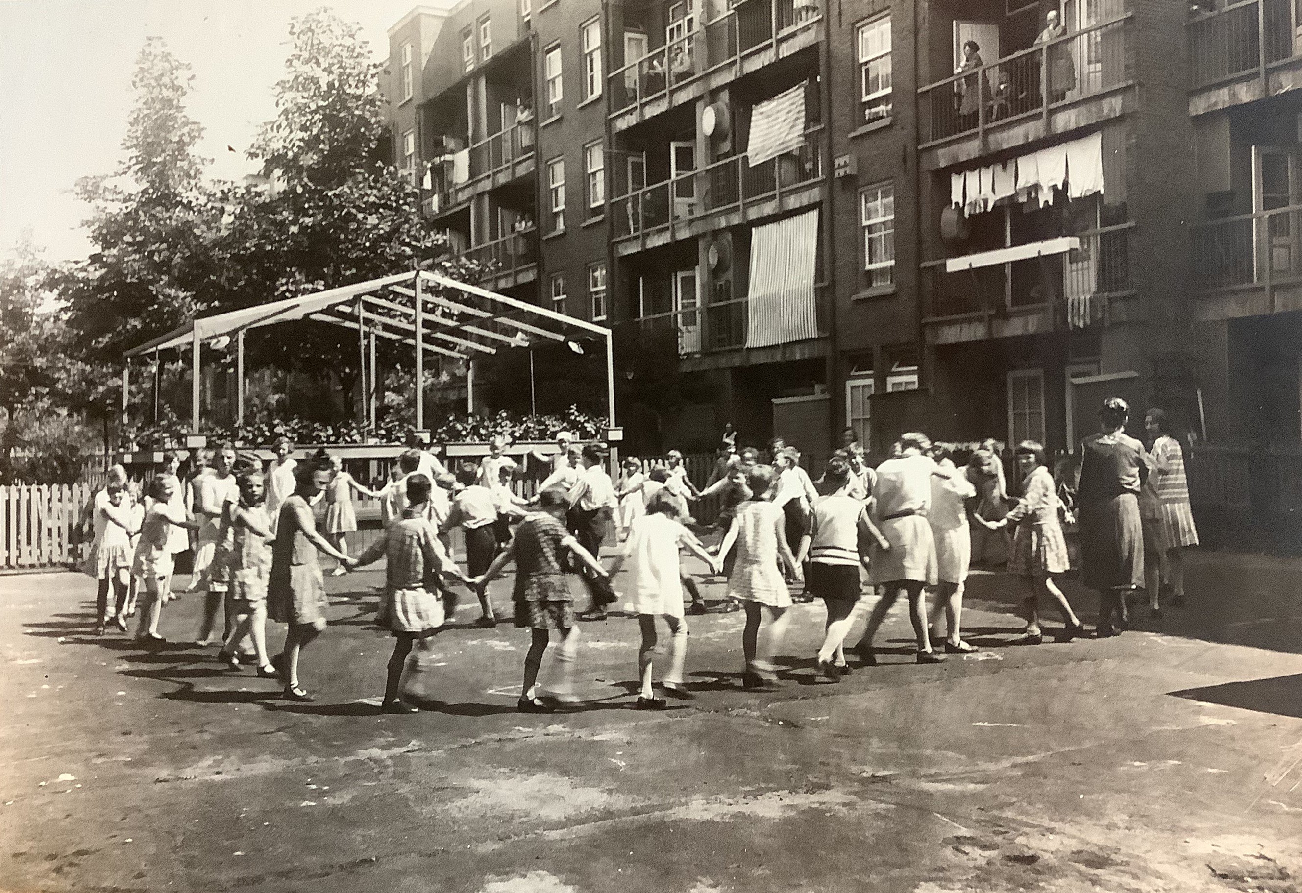 Het Leven in de Indische Buurt vóór de Tweede Wereldoorlog