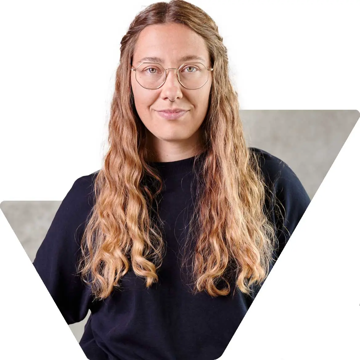 femalefinance_julianne.jpg