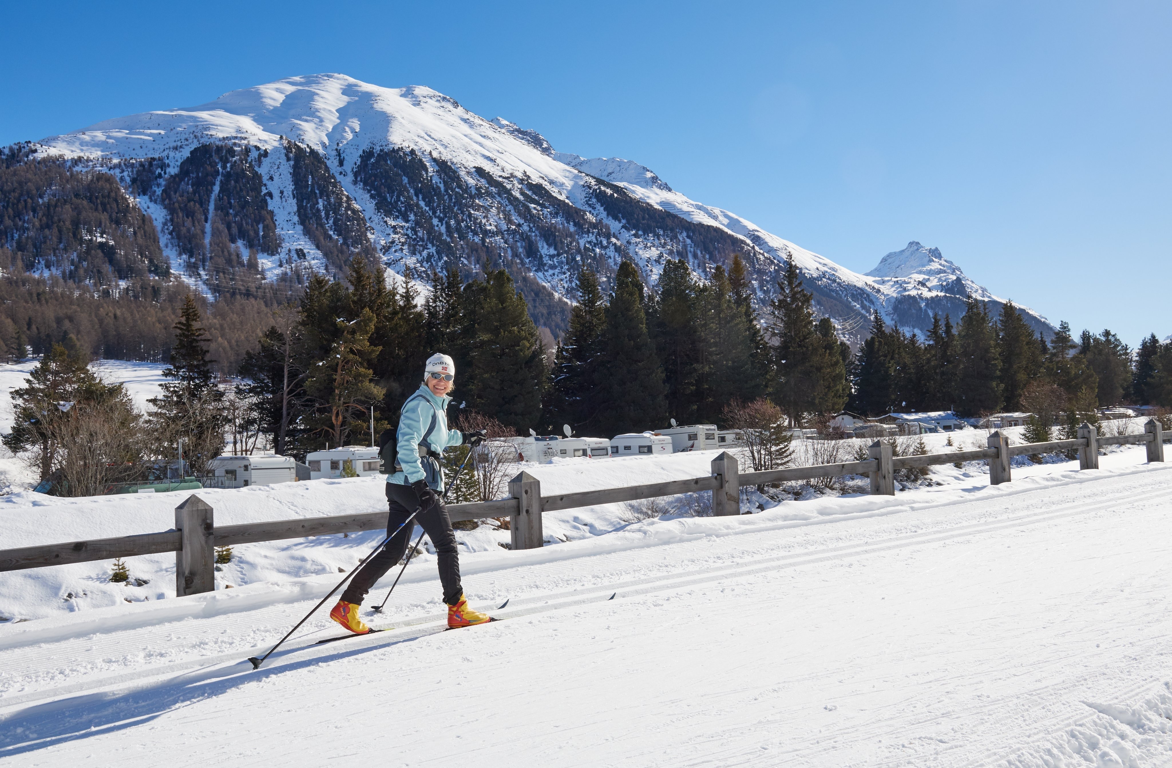 Langläuferin im Graubünden