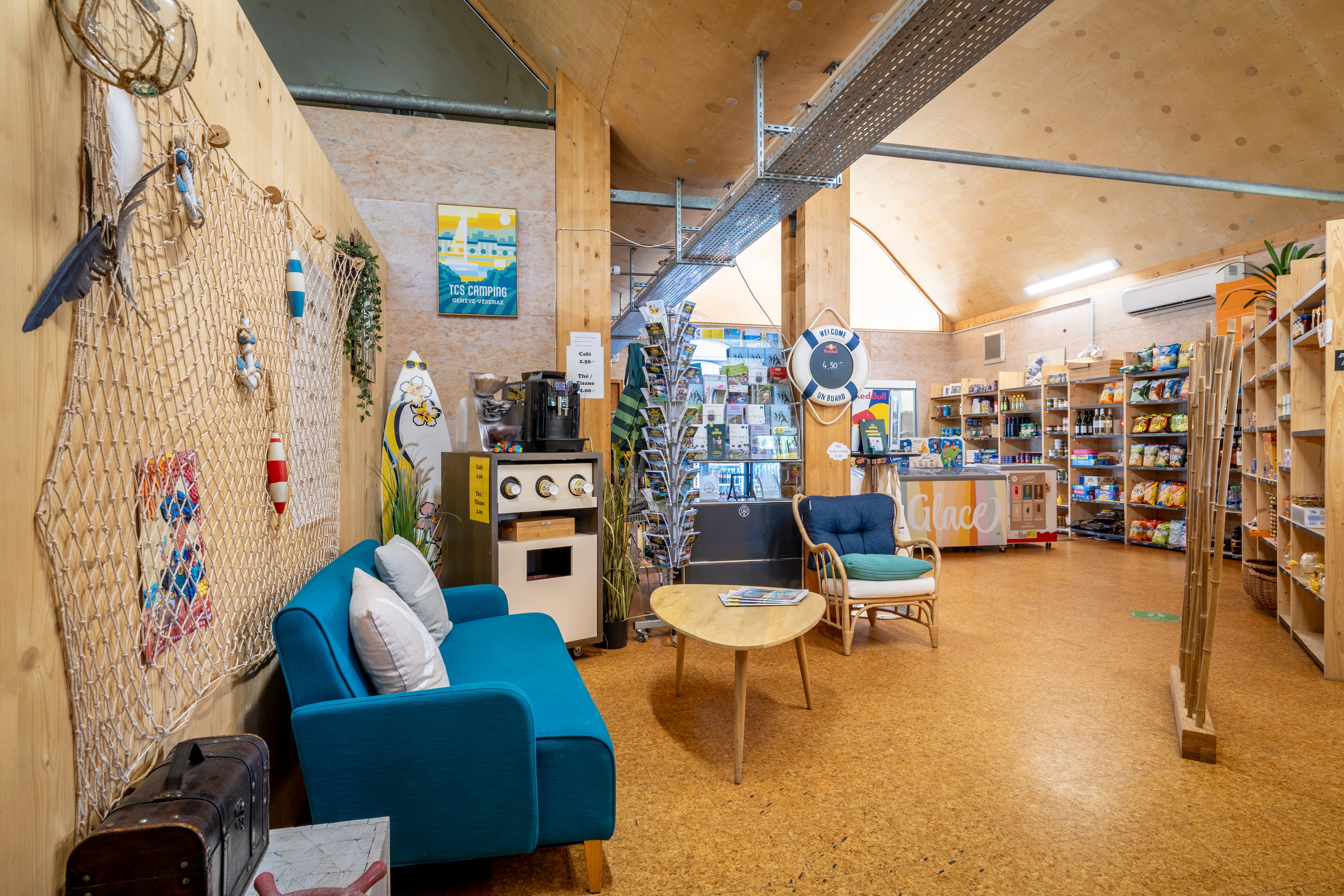 A lounge and a shop on the campsite.