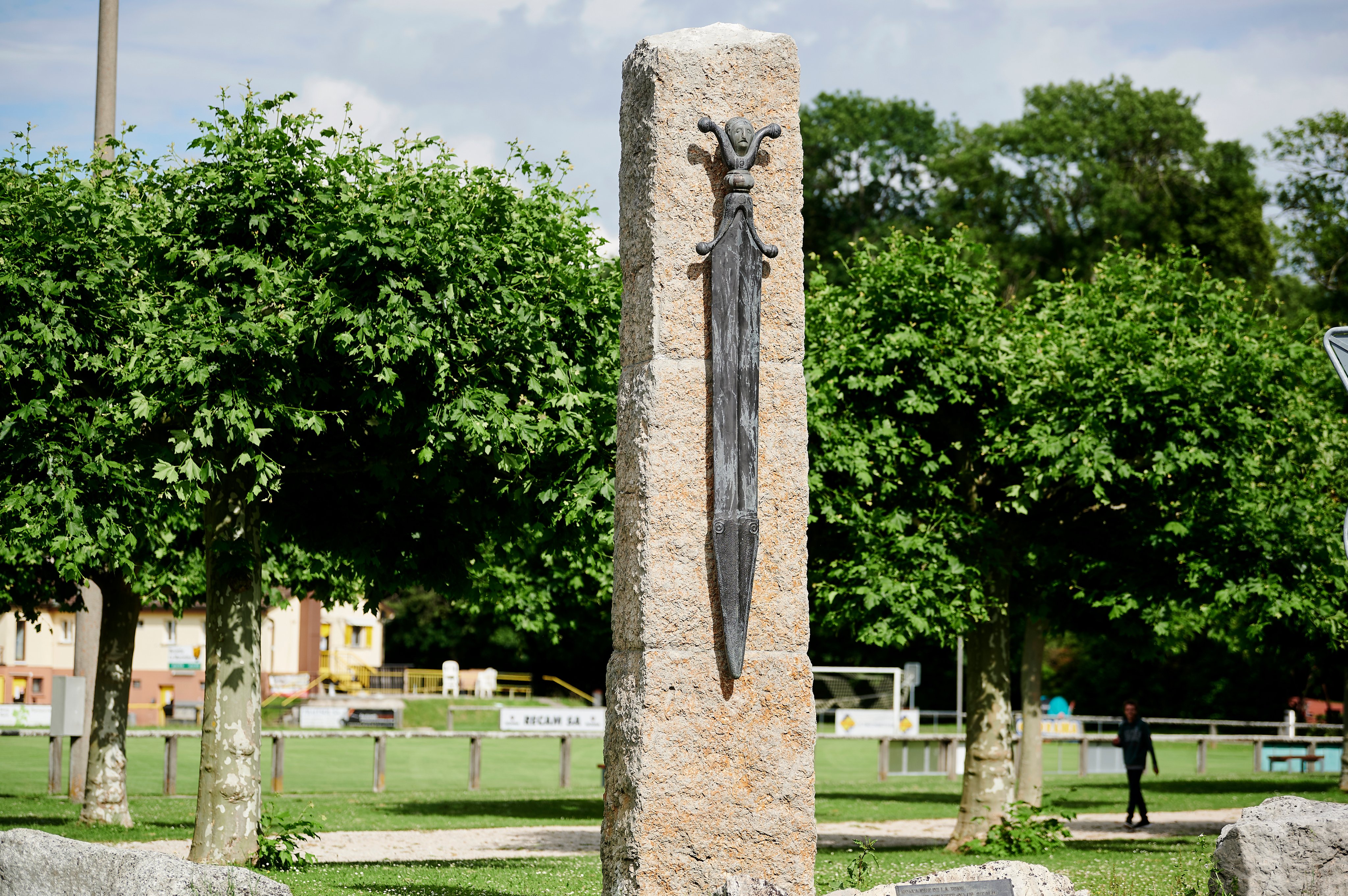 Pietra contrassegnata da un simbolo celtico.