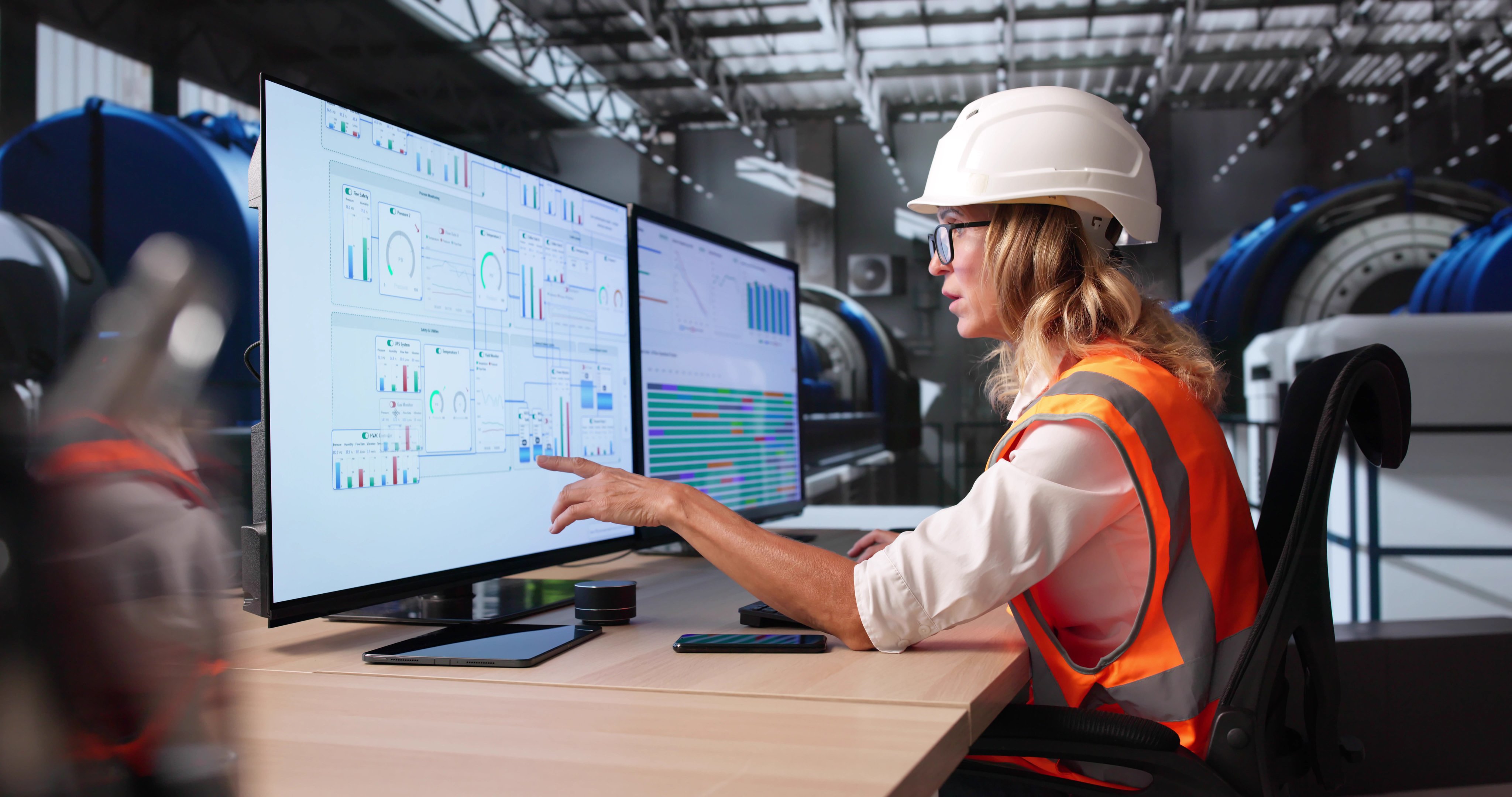 Power Control Room With SCADA For Gas Factory